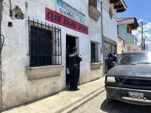El ataque armado dejó a dos hombres fallecidos dentro de una cevichería. (Foto: Marzy Ruiz/Colaboradora)