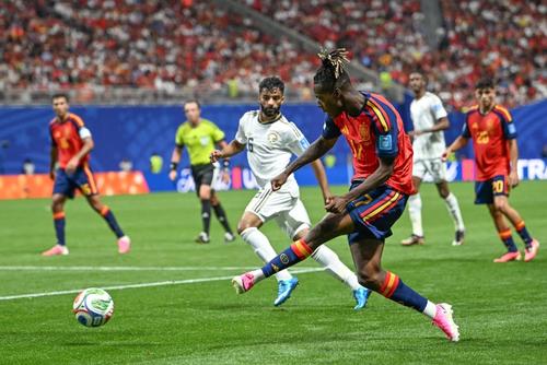 De los 708 pases que registró España en el duelo ante Arabia Saudita, completó 639. (Foto: AFP)