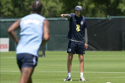 Inglaterra completó 421 pases frente a Croacia en la victoria 4-2 de la primera jornada. (Foto: AFP)
