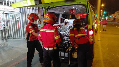 La víctima herida fue trasladada en estado delicado. (Foto: CBM)