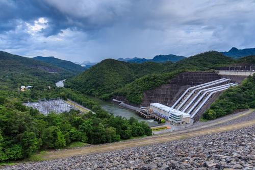 La Asociación de Generadores con Energía Renovable (AGER) pide que la ley diferencie el uso no consuntivo de las hidroeléctricas, las cuales devuelven el agua a su cauce. (Foto: AGER)