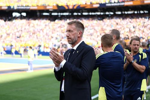 Graham Potter dijo sentirse orgulloso de sus jugadores y del Mundial que hicieron, aunque reconoció que esperaban avanzar más rondas. (Foto: AFP)