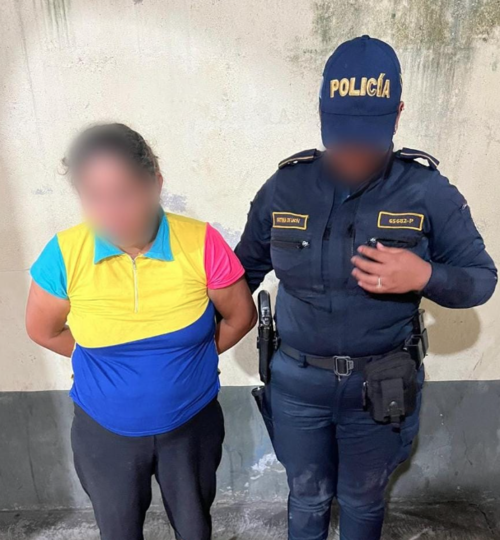 Tres mujeres fueron detenidas por la Policía Nacional Civil. (Foto: PNC)