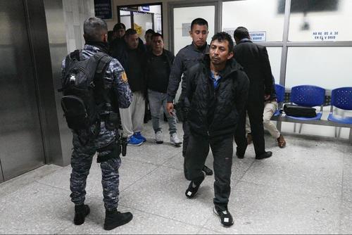 Los taxistas del viejo acusados de varios delitos. (Foto: Soy502/archivo)