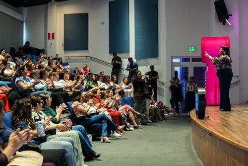 Banco Industrial, Bantrab, Maya Alonzo, mujeres, conferencia, Guatemala, Soy502