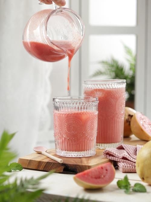 Batido refrescante de guayaba, piña y naranja. (Foto: Archivo)