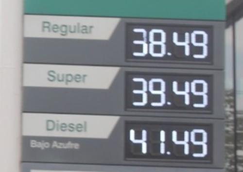 El sector comercial advierte presión en la economía familiar por el alza. (Foto: Jorge Morales)