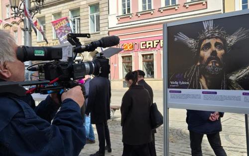 Fotografía de Guatemala exhibida en Polonia (Foto: MINEX)