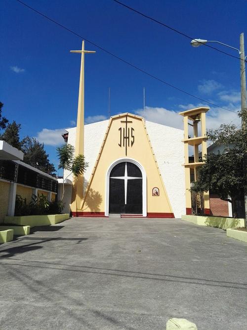 Parroquia San Antonio de Padua, templo construido en 1965 en el interior del barrio. (Foto: El Gran Barrio San Antonio)