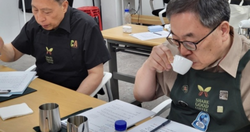 Aromas y sabores del café nacional fueron presentados ante público especializado en Corea del Sur. (Foto: Minex)