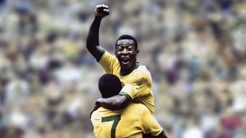 En el Mundial de Suecia 1958, Pelé se convirtió en el jugador más joven en marcar un gol (17 años).