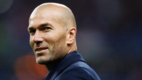 Zidane popularizó su particular regate, conocido como la ruleta.