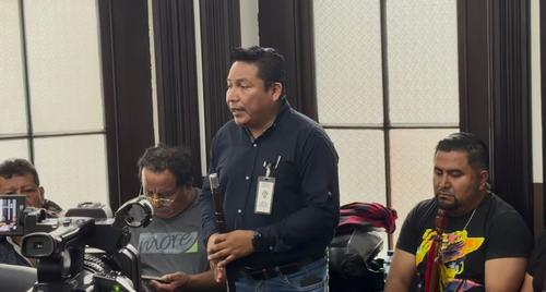 Líderes comunitarios exigieron recuperar las fuentes de agua Borbollón y El Jute. (Foto: Soy502)