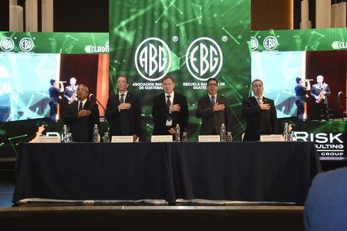 CLADIT 2026 reunió a expertos nacionales e internacionales para analizar riesgos financieros y cumplimiento normativo. (Foto: Edgar Pocón/colaborador)