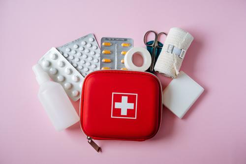 Vivir con enfermedad inflamatoria requiere previsión: ten siempre a mano tus medicamentos y un cambio de ropa. (Foto: Shutterstock)