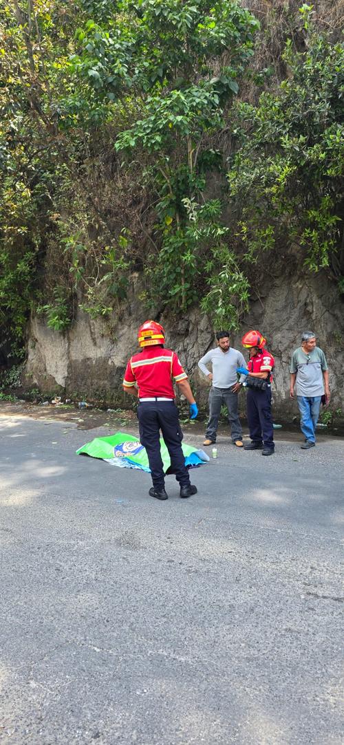 La víctima es una mujer de aproximadamente 45 años que no ha sido identificada. (Foto: Bomberos Municipales)