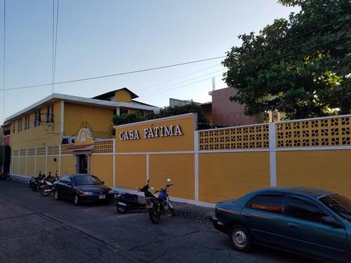 Así luce la fachada de la nueva sede de este evento cultural y literario. (Foto: Casa Fátima Retalhuleu)