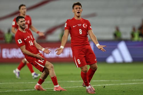 Arda Güler lidera a la selección de Turquía que ha clasificado a la Copa Mundial 2026.