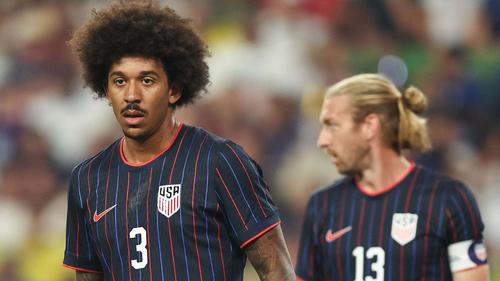 Por ser coanfitrión junto a México y Canadá, el equipo de las estrellas no disputó Eliminatorias de Concacaf.