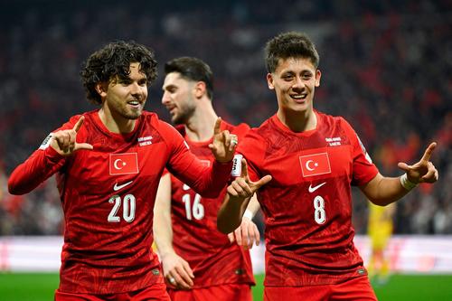 Tras clasificar a su primer Mundial en Suiza 1954, Turquía desapareció del mapa mundialista durante 48 años.