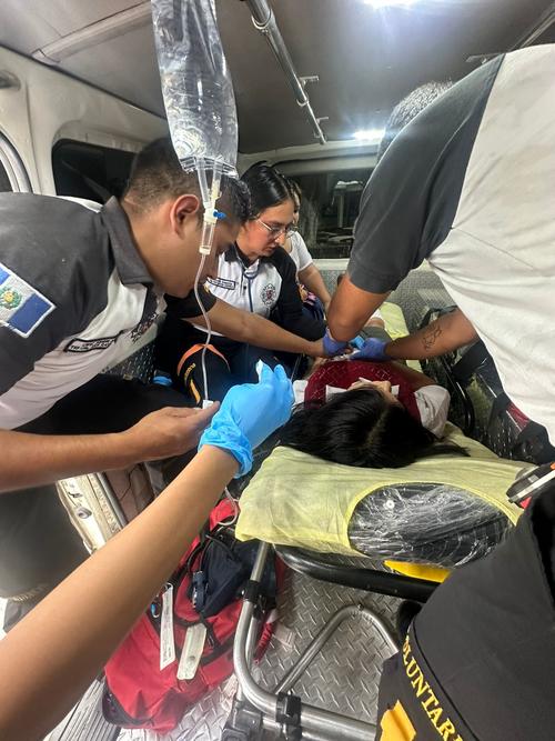 Las alumnas sufrieron alguna posible intoxicación. (Foto: Bomberos Voluntarios)