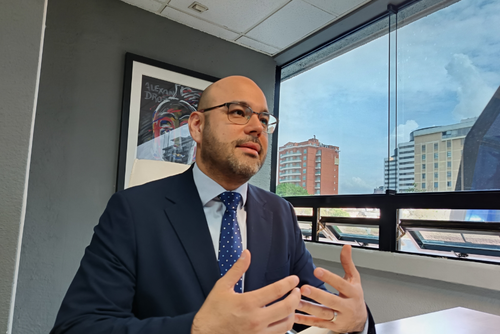 José Estuardo Córdova, director ejecutivo de la Cámara de Finanzas de Guatemala. (Foto: Jéssica Osorio/Soy502)