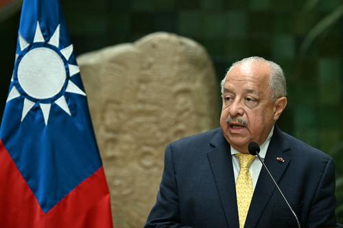 El canciller guatemalteco, Carlos Ramiro Martínez, destacó que, "Taiwán ha sido un socio clave en la promoción del desarrollo sostenible" en Guatemala. (Foto: AFP)