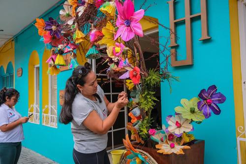 Festival de las Flores, Isla de Flores, Petén, soy502, guatemala, noticias 3