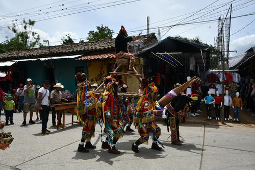 Aunque la danza ha evolucionado con el paso del tiempo, mantiene viva su esencia ancestral. (Foto: Leonel Vásquez)