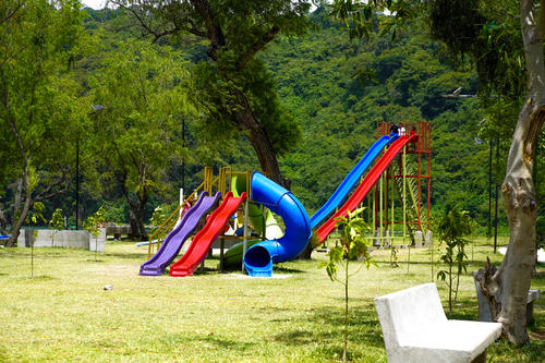 Los juegos infantiles ofrecen una alternativa de diversión para los más pequeños. (Foto: Edwards Morales)