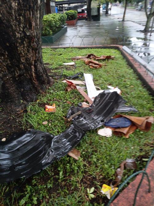 Esta fue la pieza de carro hallada en zona 9. (Foto: MuniGuate)