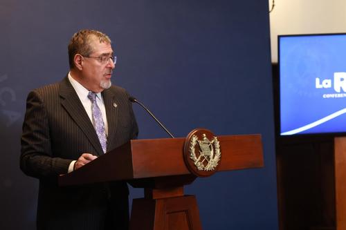 Bernardo Arévalo, Jonathan Menkos, Corte de Constitucionalidad, Banco de Guatemala, Banguat, Junta Monetaria, Cacif, La Ronda, 0