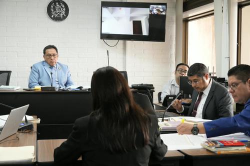 El Juzgado de Extinción de Dominio conoce la carpeta judicial del juicio de extinción contra la exvicepresidente Roxana Baldetti. (Foto: Wilder López/Soy502)