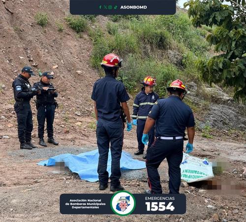 Dos mujeres fueron localizadas sin vida en San Antonio La Paz, El Progreso. (Foto: Bomberos Municipales Departamentales)