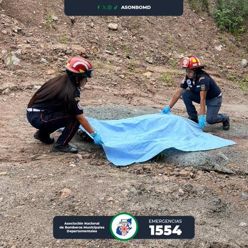 Los cuerpos presentaban heridas por proyectiles de arma de fuego. (Foto: Bomberos Municipales Departamentales)