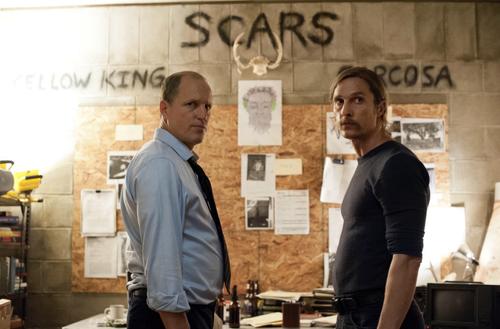 Rust Cohle es interpretado por Matthew McConaughey y Martin Hart por Woody Harrelson. (Foto: HBO)