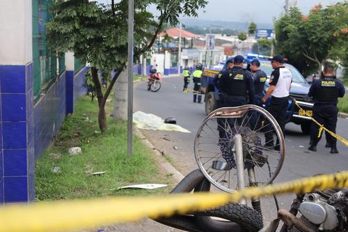 Dos personas terminaron accidentados en el bulevar Najanjo. (Foto: CVB)