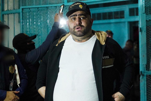 El traslado de Aldo Dupie Ochoa alias "El Lobo", condenado a 1,670 años de prisión. (Foto: Mingob/Soy502)