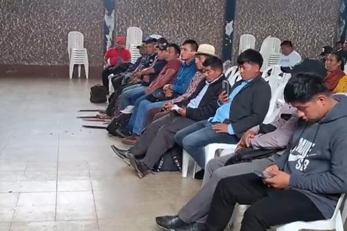 Hermanos Choc Toz, Rigoberto Choc Toz, Daniel Choc Toz, Municipalidad de Senahú, Rolando Máquin, Juan Francisco Solórzano Foppa, falta de mérito, Alta Verapaz, 02