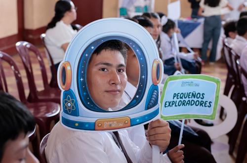 Se motiva a la juventud a explorar la ciencia y tecnología. (Foto: Cortesía Clubes de Ciencia)