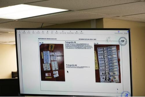 Durante uno de los allanamientos, el MP incautó Q900,301, así como dólares de Estados Unidos. (Foto. Wilder López/Soy502)