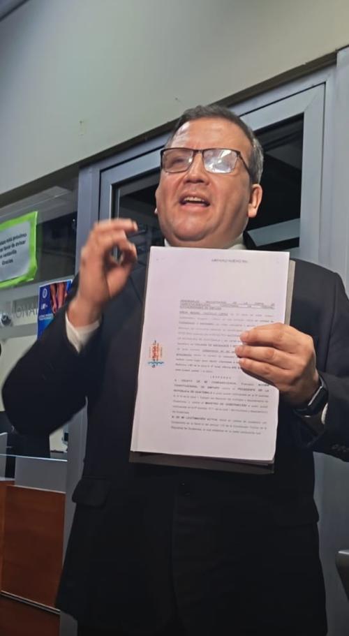 El abogado Erick Castillo pide que se implementen medidas eficaces para proteger la vida de los guatemaltecos. (Foto: Cortesia)