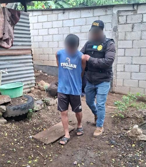 Ambos tenían órdenes de captura emitidas el 12 de octubre. (Foto: PNC)