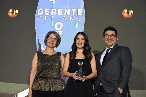 Patty Díaz, gerente general Multitubo, S.A., galardonada en la categoría "Innovación Productiva". (Foto: José Pos/Soy502)