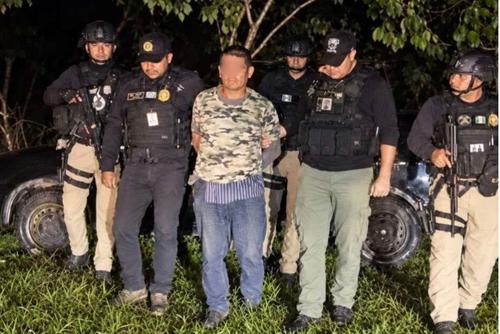En el municipio de San José Pinula, departamento de Guatemala fue capturado Rosendo de Jesús Herrera Moguel, quien agredía sexualmente a sus víctimas luego de hacerle una oferta laboral. (Foto: PNC/Soy502)