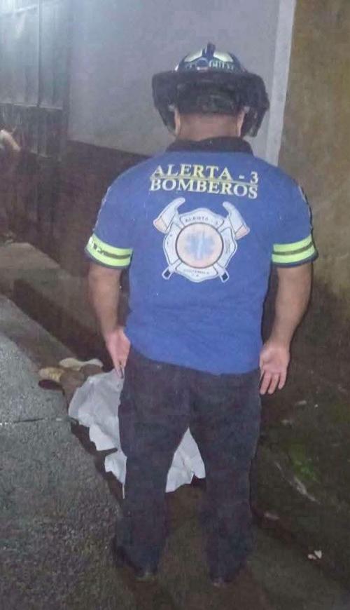 Bomberos locales confirmaron la muerte de la víctima. (Foto: Redes sociales)