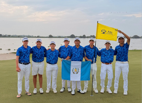 La delegación guatemalteca en Ecuador estuvo integrada por: Tiffany Moon, Illa Altalef, Thiago Arriola, Matías Calderón, Adrián Fajardo, Adrián Klose, José Eduardo Rodas, Fernando Saravia, Kenzo Takahashi, y Cristian Castillo. (Foto: Asogolf)