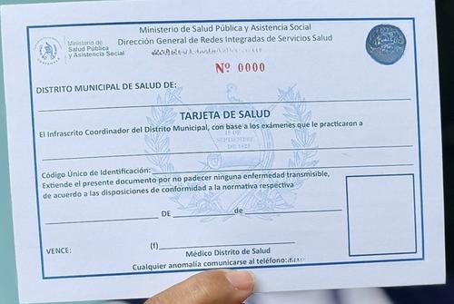 La población debe evitar a personas que cobren por gestionar la tarjeta de salud. (Foto: archivo)