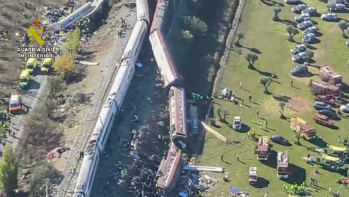 Imagenes aéreas del accidente ocurrido en España. (Foto: AFP)