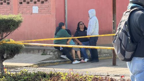 Familiares reconocieron a la víctima tras llegar al lugar de los hechos. (Foto: Marzy Ruiz/Colaboradora)